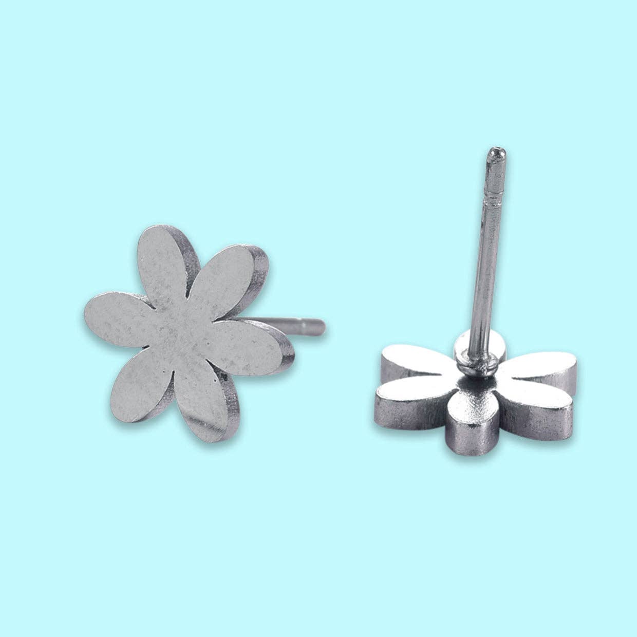 WishStrings - Wholesale Stud/Post Earrings - SALE - Silver Flower - Stud Earrings - S0820