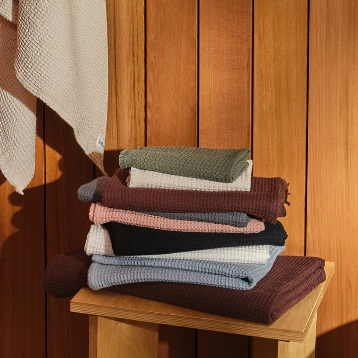 SUNNY HOME - Wholesale Hand Towel - Olive Green Everyday Waffle Towels