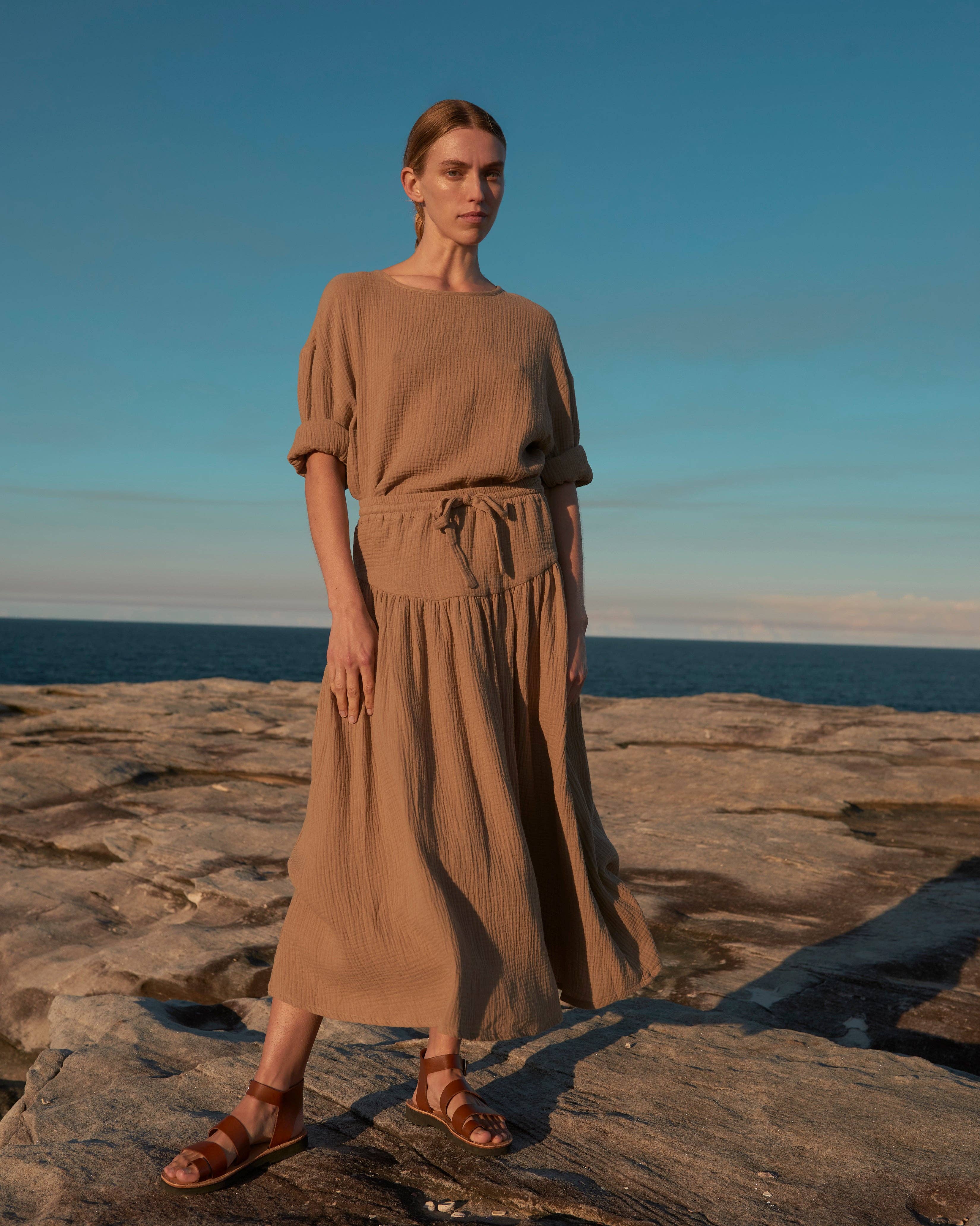 Honour Apparel - Wholesale Knit top – Women's - The La La Top8