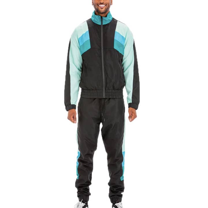 Ensemble de rails Stormy Windbreaker pour la vente par Gods & Generals