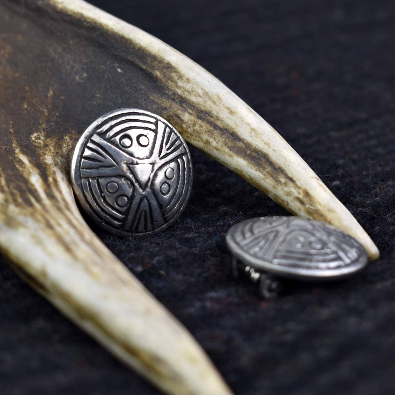 Asgard - Wholesale Brooch - Viking Age Replica Tiny Face Brooch2