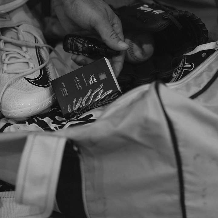 Broken Top Brands - Wholesale Bar Soap - Men's - Black Coral Tide Bar Soap6