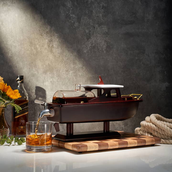 The Wine Savant / Khen Glassware - Wholesale Decanter - Boat Ship Whiskey & Wine Decanter Ship | 800 mL2