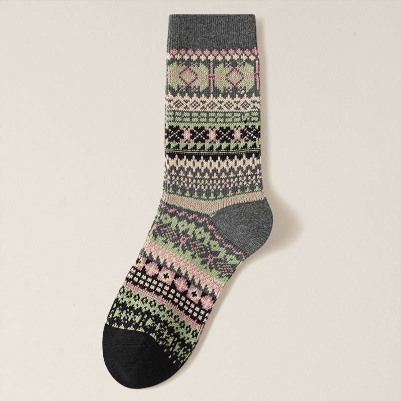 Tourtiwi – Großhandel Socken – Damen – Mid-Tube-Socken für Damen im Retro-Stil ohne Knochen für Herbst und Winter3