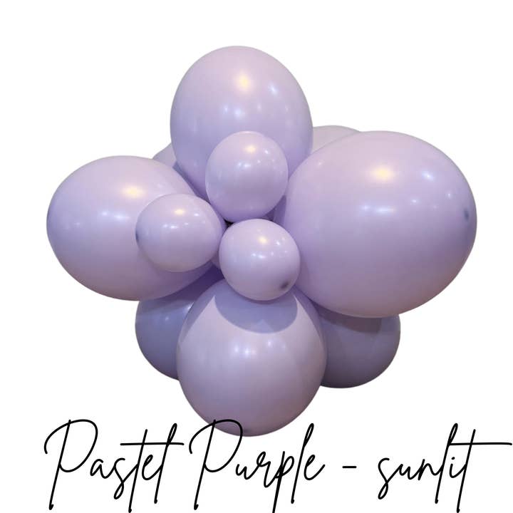 Grappe de ballons en latex lilas pastel premium (5", 11" et 17") pour la vente par Ellie's Party Supply