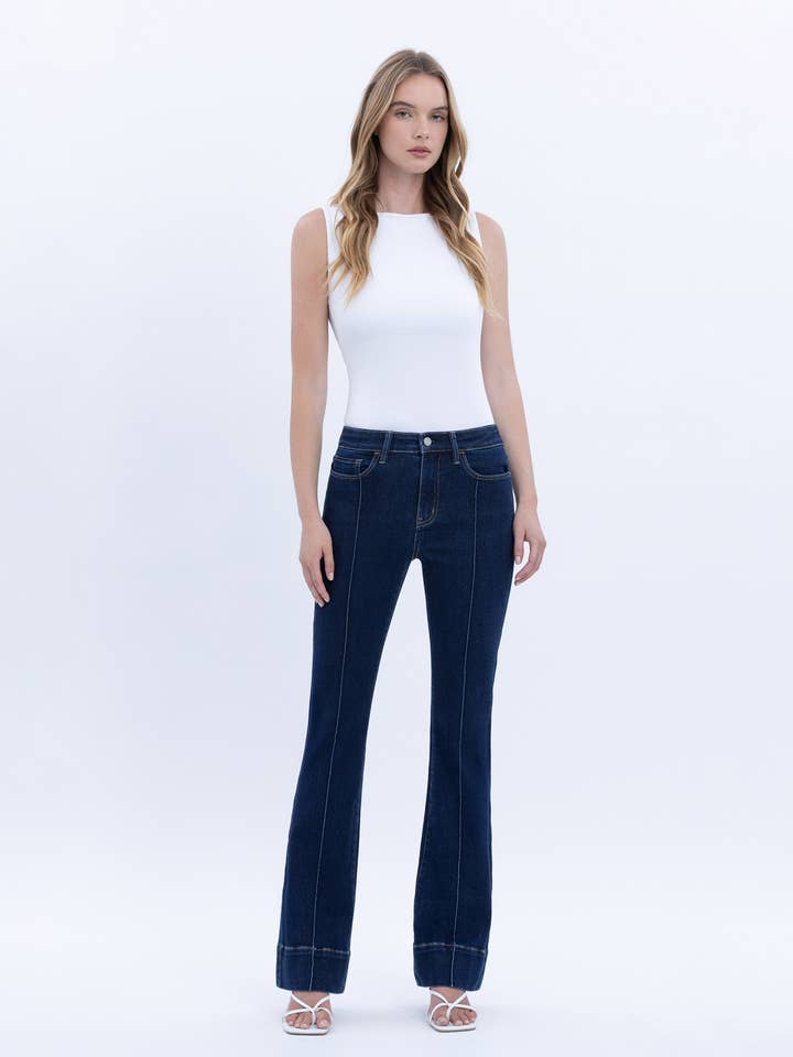 HÖGA PIN TUCK SÖM BYXA BOOTCUT JEANS T6978 för wholesale av VERVET by FLYING MONKEY