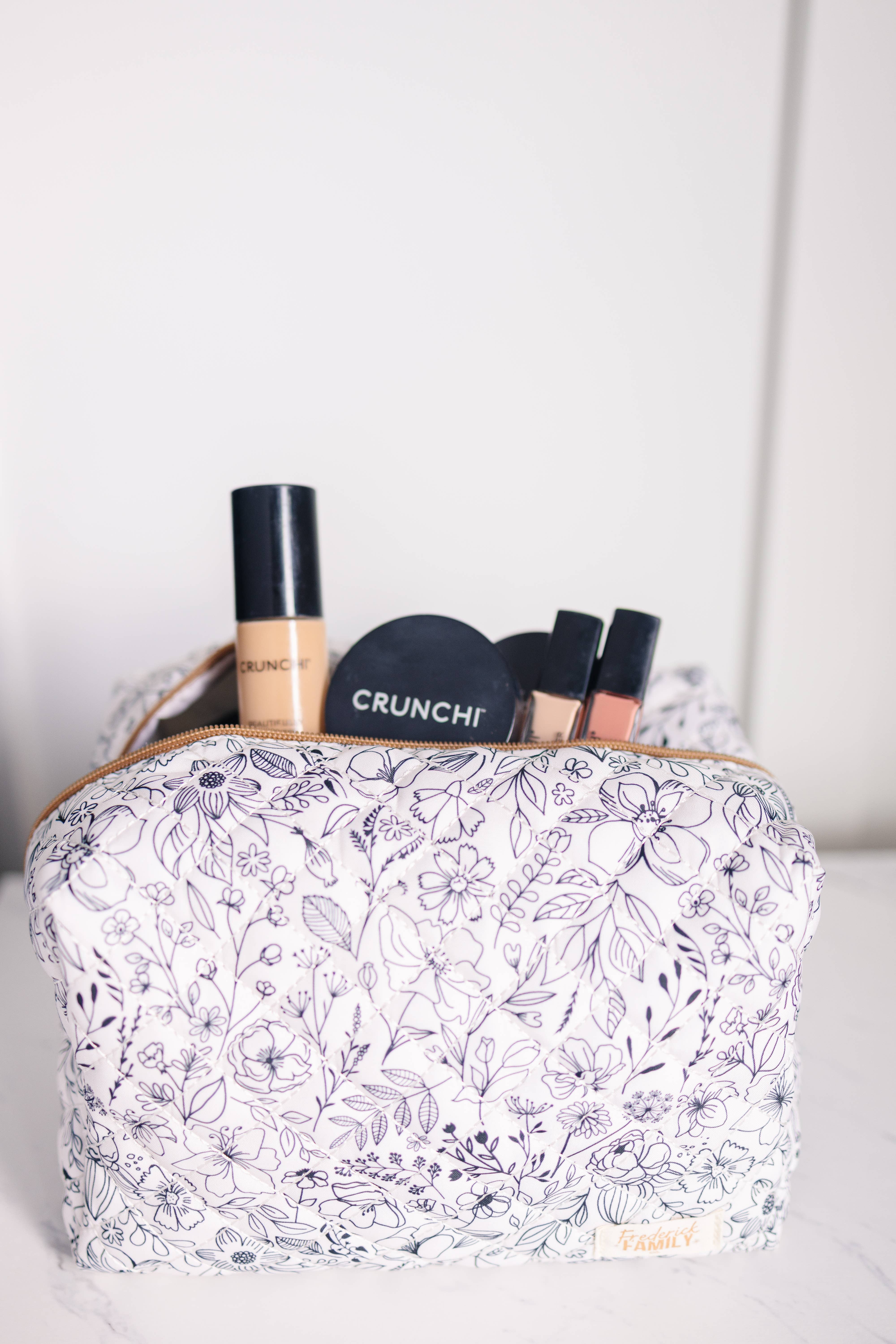 Frederick Family Co. - Wholesale Makeup/Cosmetic Bag - Quilted Carry All Pouch for Women – Large Makeup Organizer Bag, Stand Up Toiletry Case, Wide Zipper Opening, Cute Travel Pouch7