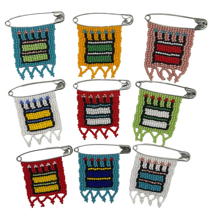 Broche Gâteau d'Anniversaire Perlée à la Main et autres tendances Résultats pour gâteau à la broche en vente B2B. Retours gratuits et paiement à 60 jours sur Faire sur Faire.