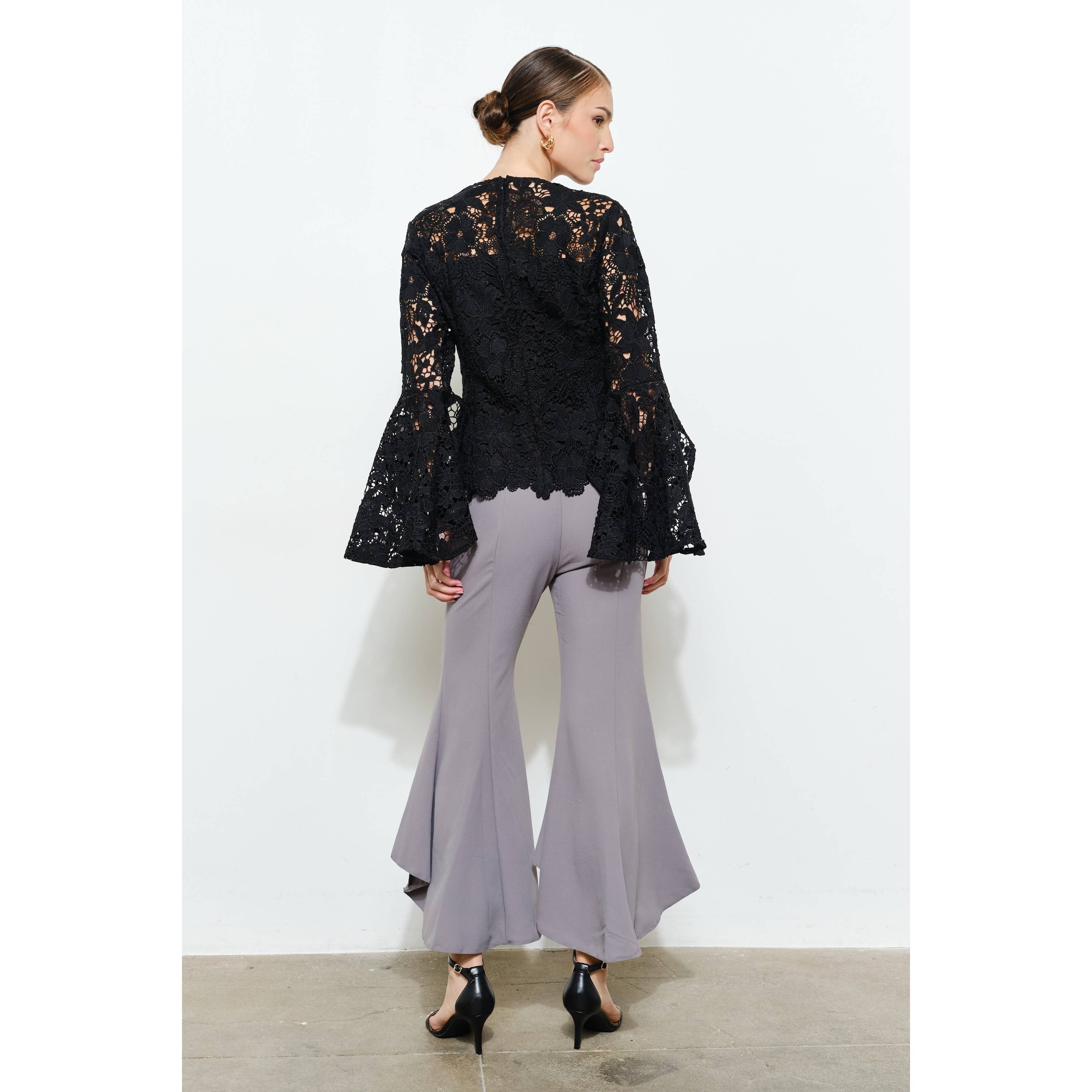 INA - Wholesale Blouse - Women's - Floral Lace Slitted Long Sleeves Blouse Woven Top22