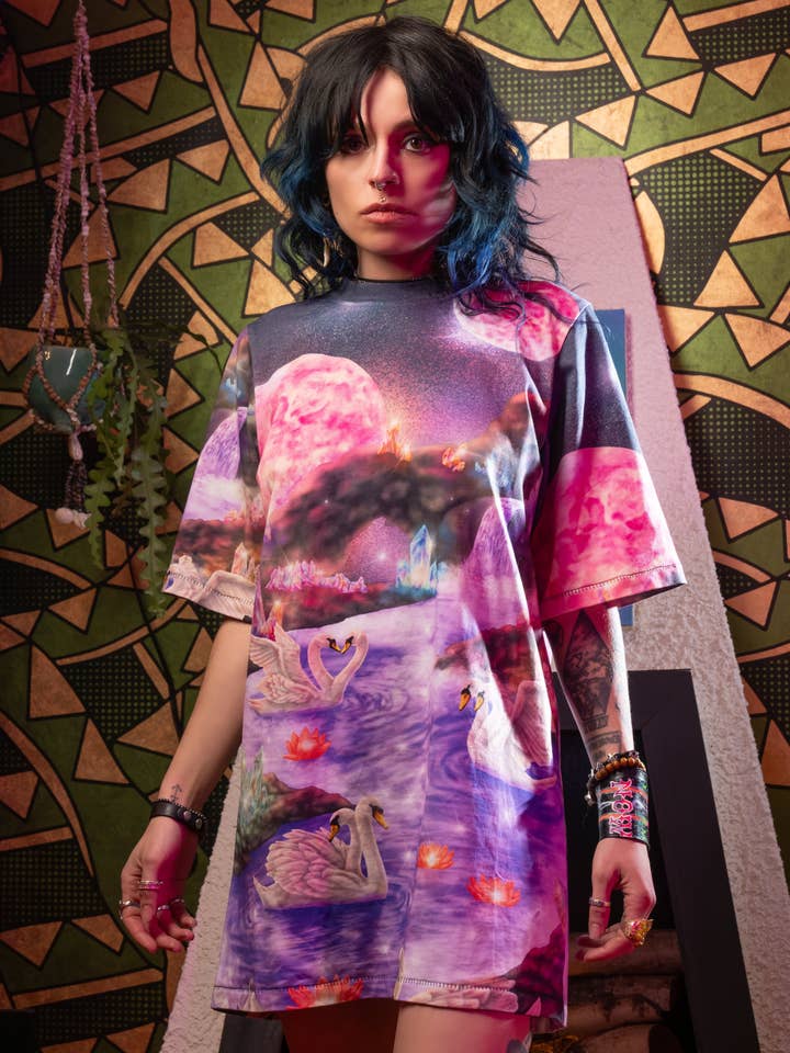 Mutant Svan Oversize T-shirt för wholesale av Pretty Snake