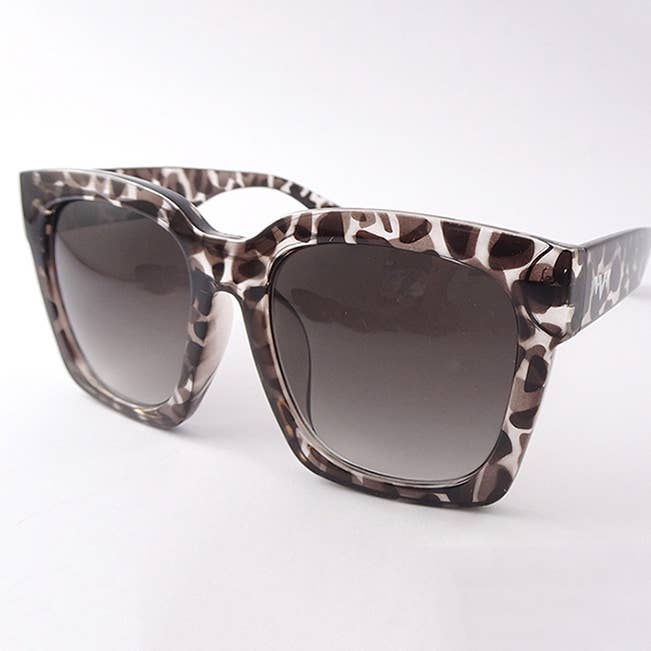 Lunettes de soleil XL - Chiq pour la vente par West Coast Sunglasses