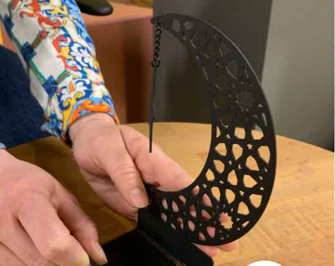 benjashop – wholesale Candle holder – Ramadan Mubarak 3-Piece Metal Candle Holder Set2