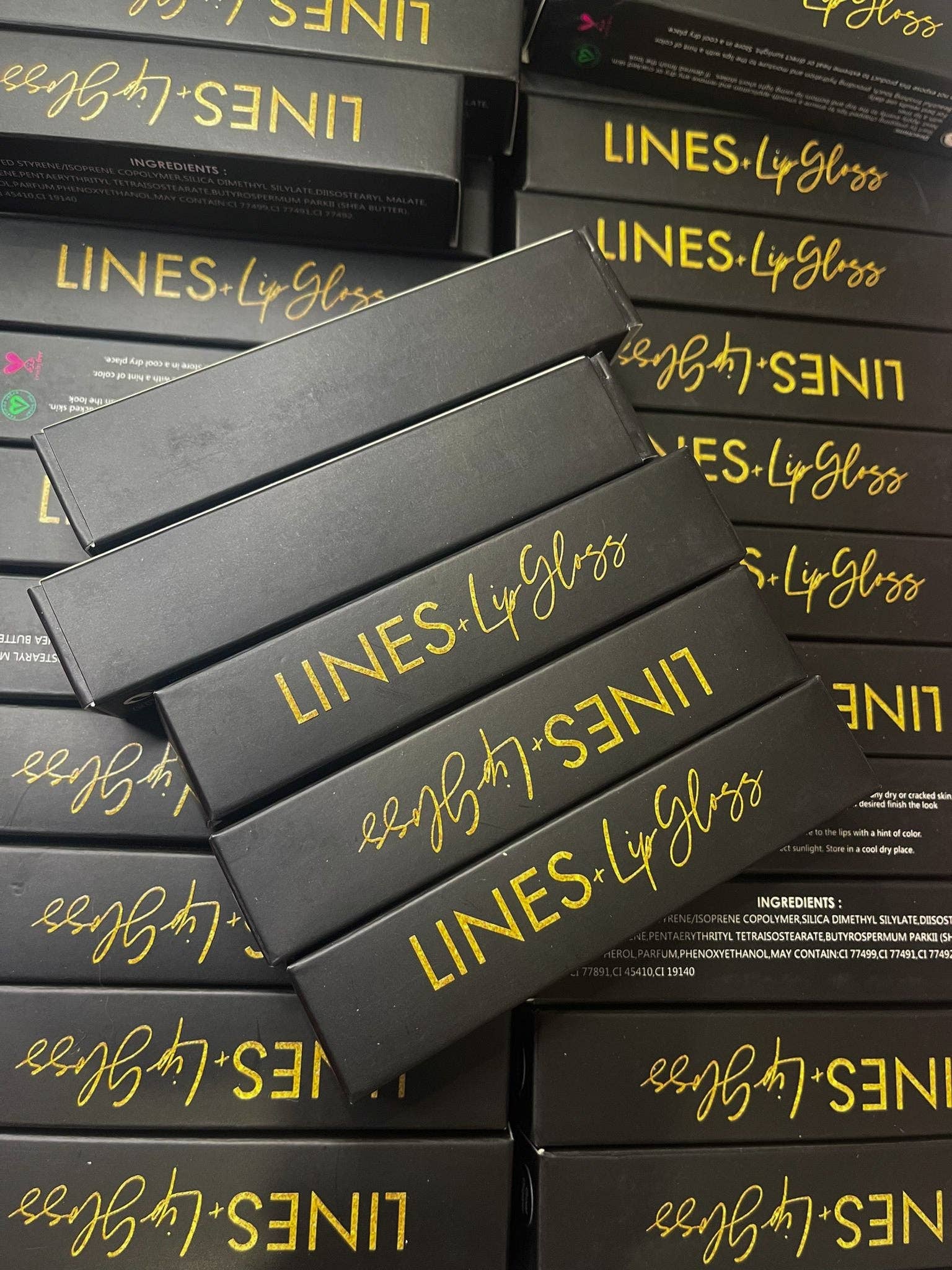 Deegoddesswholesale – wholesale Lip-gloss – Private Label Non Sticky Hydrating Vegan Lipgloss14