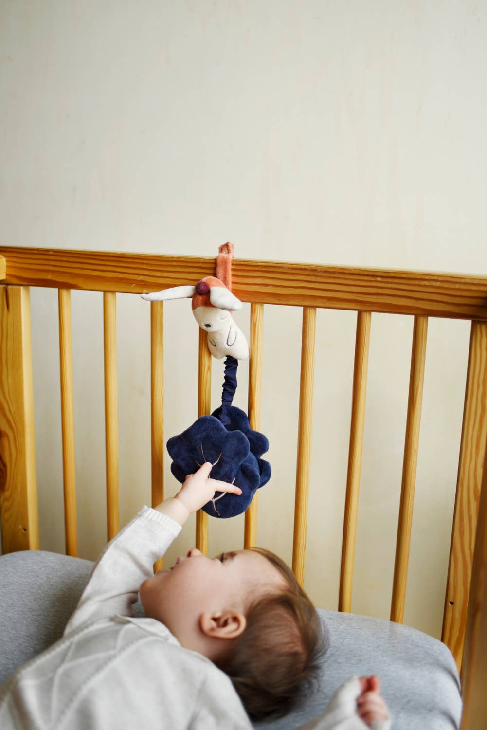 Ebulobo - Wholesale Stuffed/Plush Toy - Kids & Baby - NEW Gabin musical rabbit4