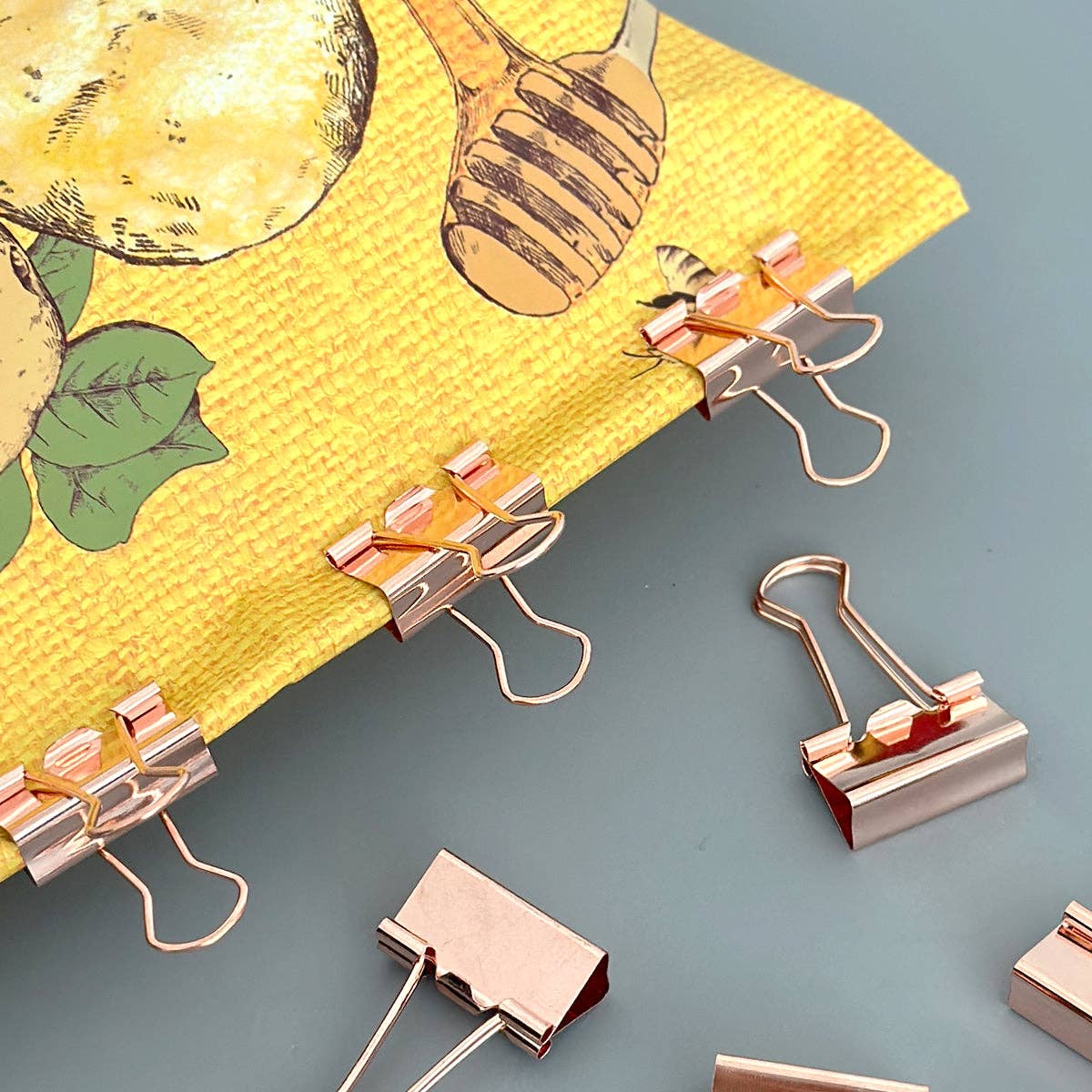 Wrapables.com - Vente Pince-notes - Pinces à reliure Wrapables en or rose pour bureau, pinces à papier6