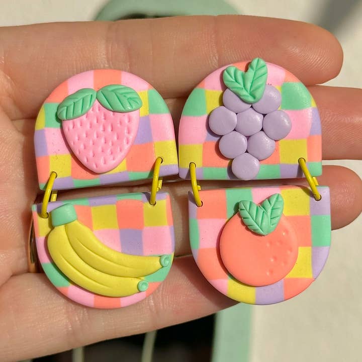 Beiträge mit pastellfarbenen Früchten für den Großhandel von Sunny and Sal