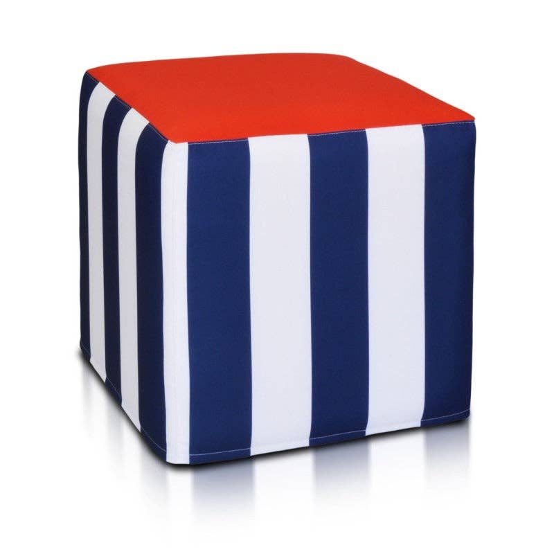 Pufmania – wholesale Sittpuff – Marinmönstrad Styv Kubpuff1