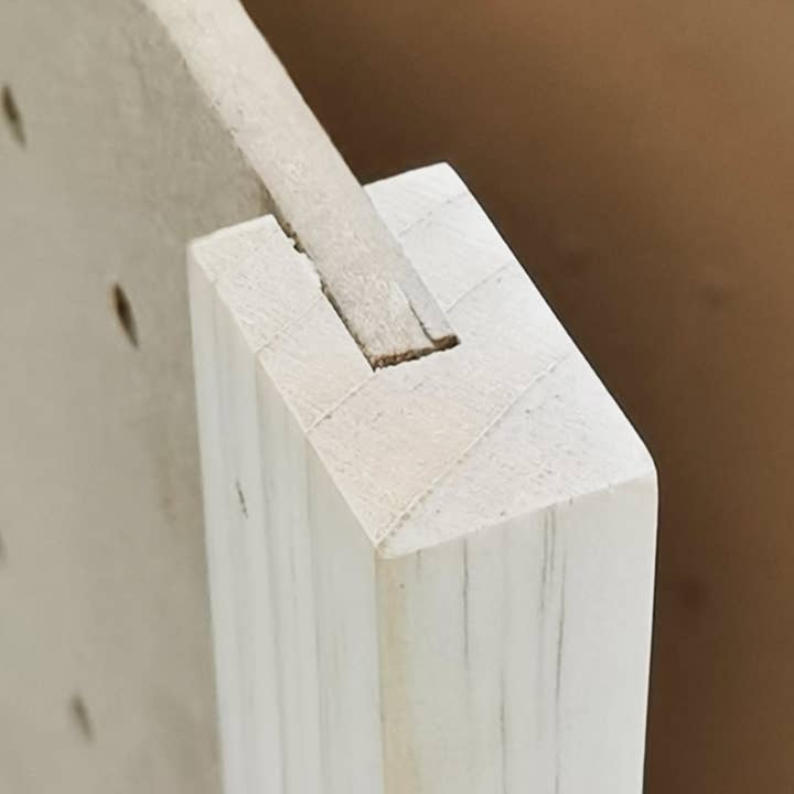 FIXTUREDISPLAYS - Wholesale Room Divider - 4 Panels 5 FT PegBoard Room Divider Folding Privacy Screen 101449