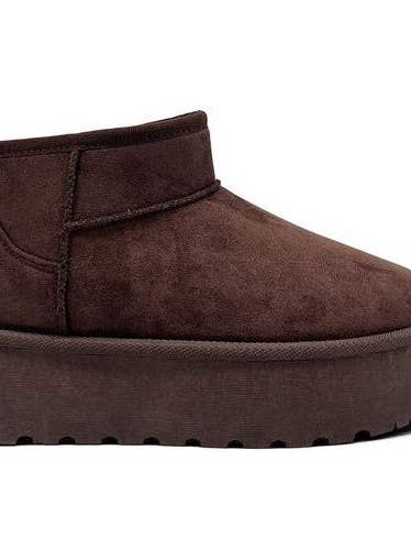 ENKELLAARS VAN IMITATIESUEDE MET BREDE ZOOL EN BINNENVOERING VAN BONTHaar voor wholesale door SWEET MAGIC SHOES & BAGS