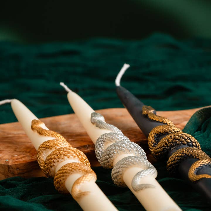 Allure CA - Wholesale Novelty Candle - 🐍 Serpent/Snake Taper Candle – Gilded Elegance in Motion
4