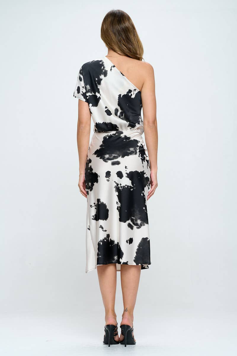 SVART Made in USA sidenklänning med kohudsmönster och en axel för wholesale på Faire4