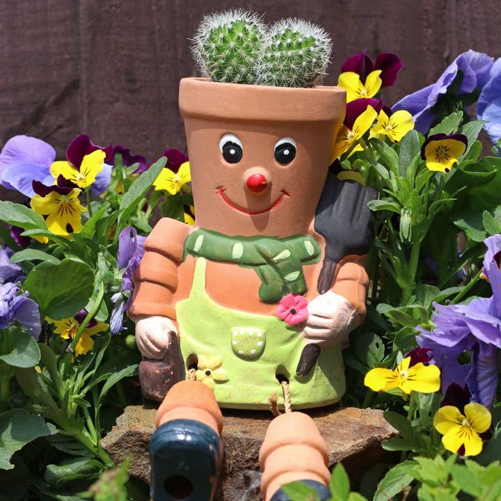 Something Different Wholesale - Wholesale Plantenpot - Terracotta Pot Man Planter