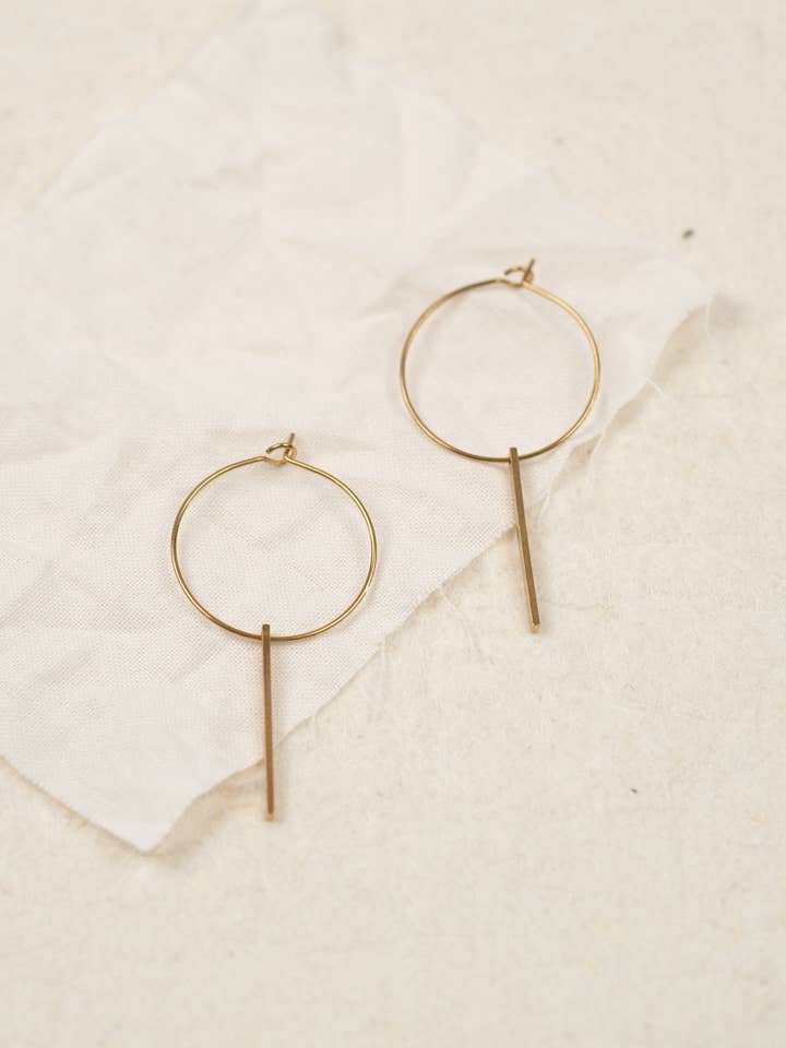 DASH CREOLES halsband och örhängen i mässing – hållbara och handgjorda för wholesale av BRASSCAKE Jewelry