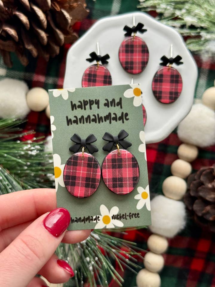 Bianca Dangles por atacado de Happy and Hannahmade