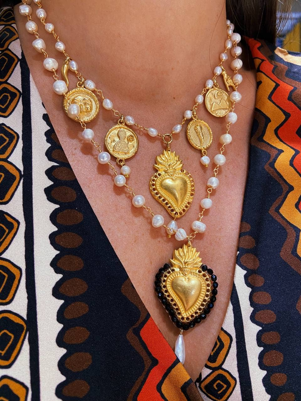 DITTA Alessandra Avallone - Wholesale Halskettinghanger - Sacred gouden ketting met parel en messing1