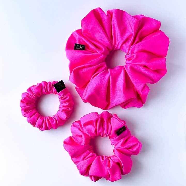 B. LUVV & CO. - Wholesale Scrunchie - Women's - Swim Scrunchie in Baddie2