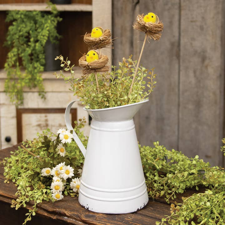 The Hearthside Collection - Vendita all'ingrosso Decorazioni da tavolo - Brocca d'acqua in metallo bianco shabby chic1