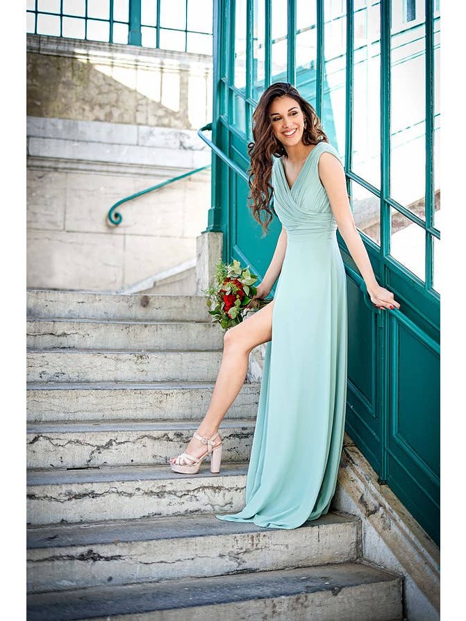 Eva & Lola - Epsilonn - Wholesale Gown - Women's - Thigh Split Bridesmaid Dress - R13909