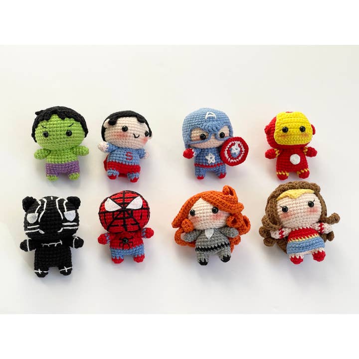 Poupée de super-héros Avenger au crochet pour enfants | MCU Fan Gift pour la vente par Anh2 LTD