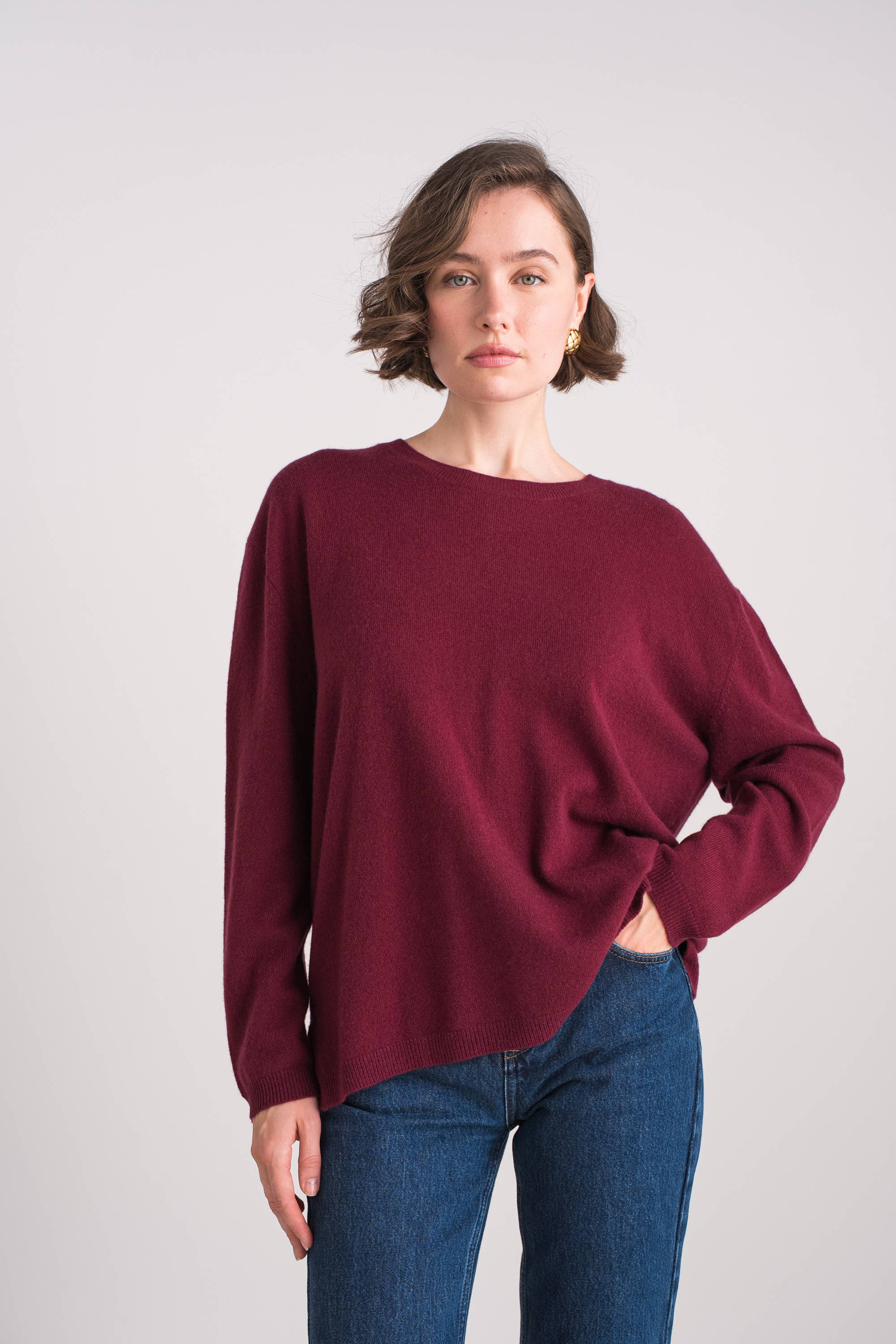 jw.atelier – Engroshandel Tunika - Dame – Træk 100% kashmir rund hals oversize3