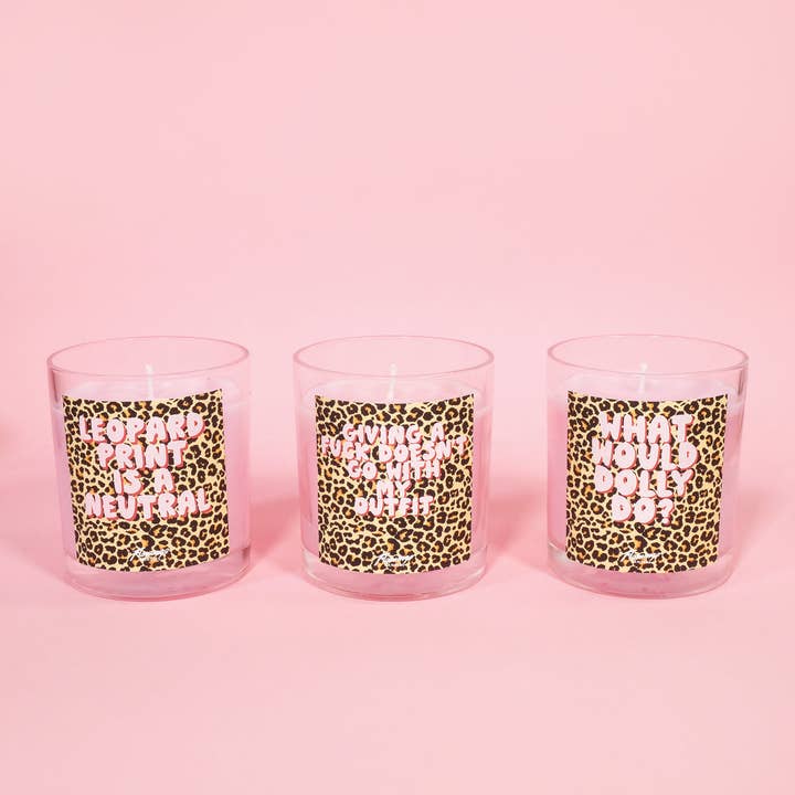 Flamingo Candles – Großhandel Kerze im Glas / gefüllte Kerze – Watermelon Leopard Print ist eine neutrale Kerze mit Leopardenmuster