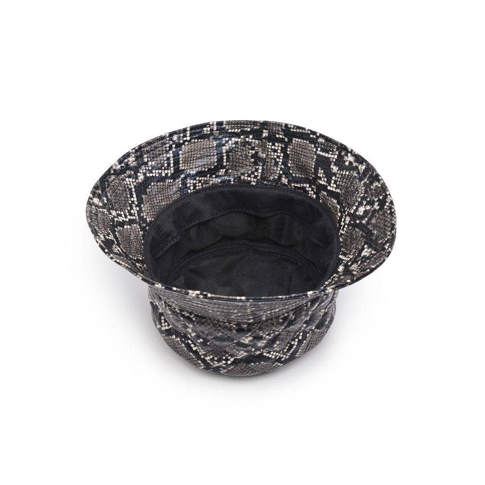 Urban Expressions - Wholesale Bucket Hat - Women's - Quilted Vegan Leather Bucket Hat6