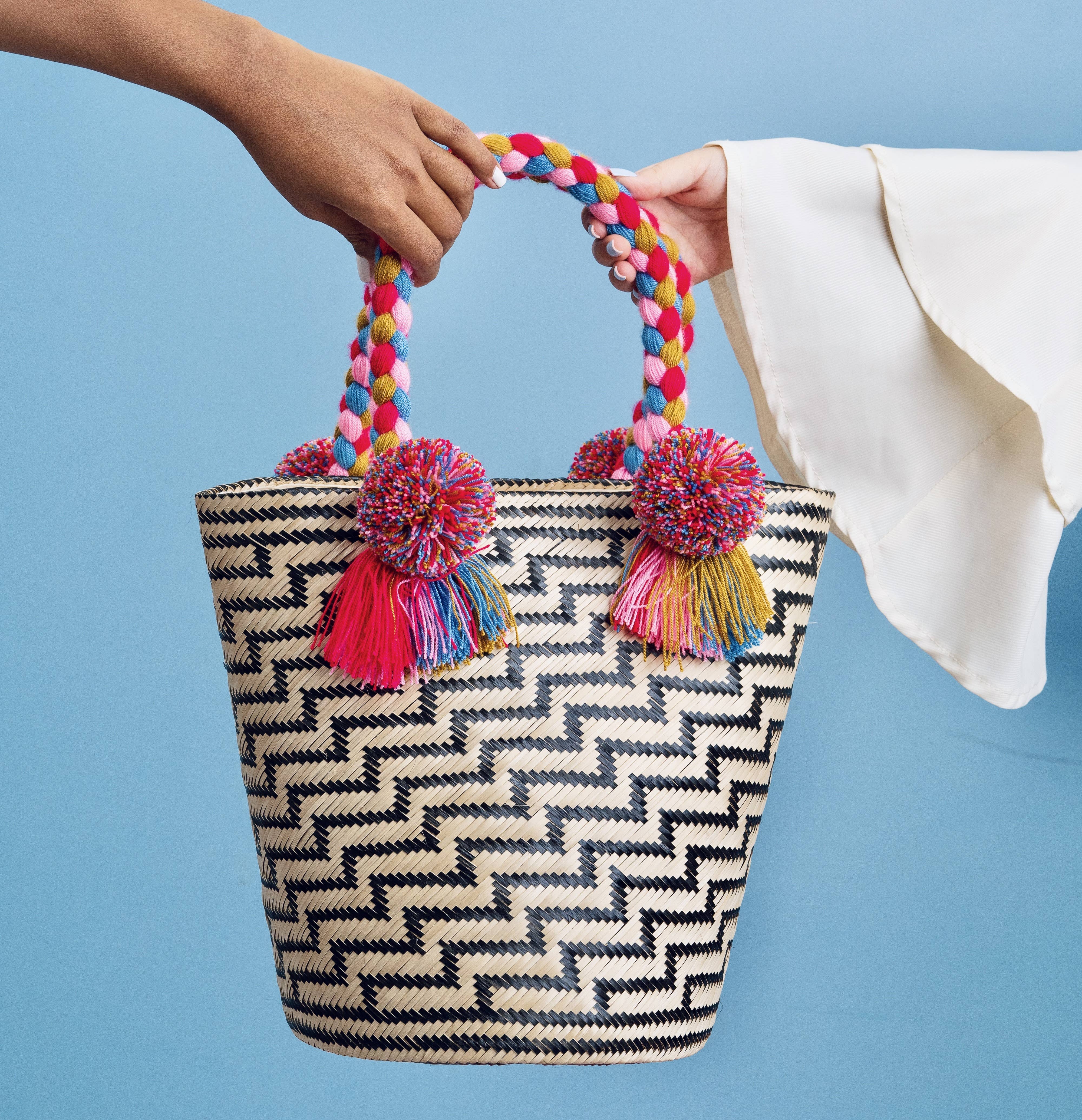 Magnolia Casual - Wholesale Purse/Bag Accessory - Women's - Handbag - Woven Palm - Wayuu Joy
