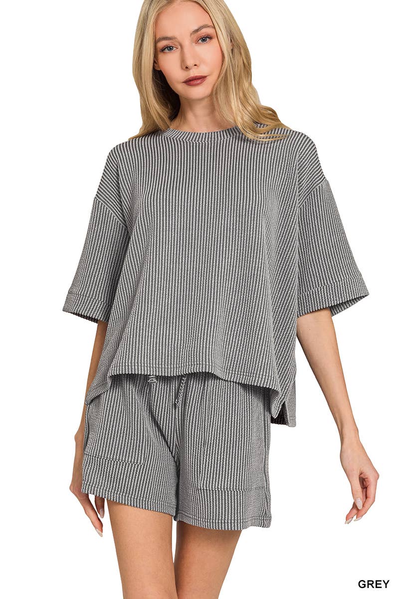 42POPS – Engroshandel Loungesæt - Dame – .Corded Rib T-shirt & Shorts 2-delt Sæt43