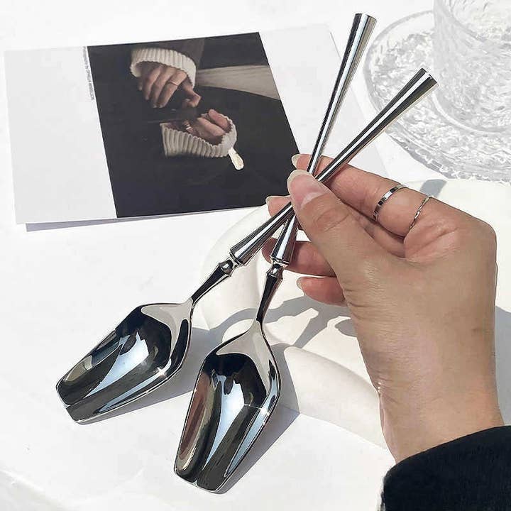 304 Stainless Steel Long-Handle Dessert Spoon M25W269 for wholesale by Maidesite