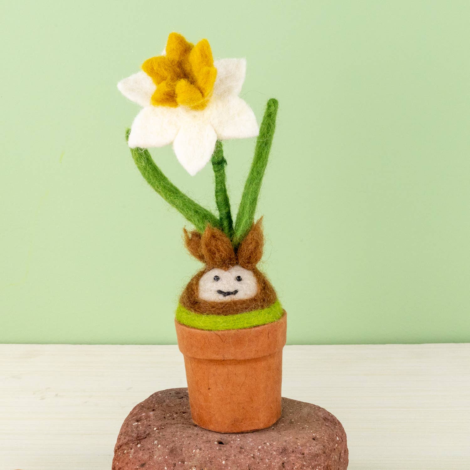 dZi Handmade - Wholesale Artificial Flowers - Daffodil Blossom Potted Plant1