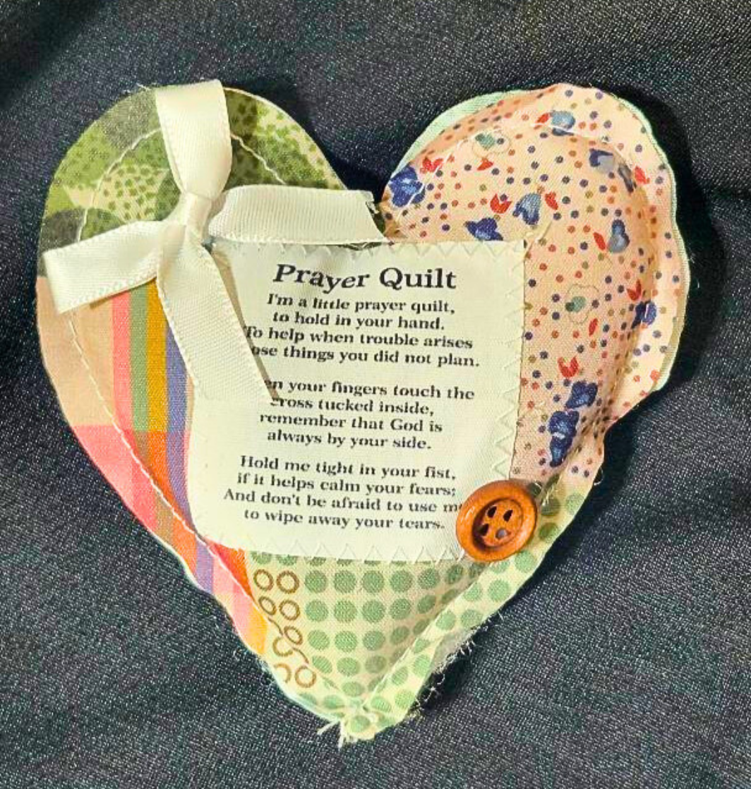 Paradise Island Gold and Silver - Wholesale Keepsake Coin/Token - Heart Mini Prayer Quilt – Angel Charm Faith Gift9
