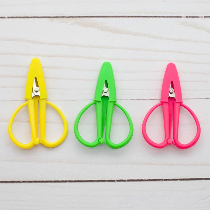 Fox & Pine Stitches - Wholesale Knitting/Crochet Supplies - Mini Scissors2