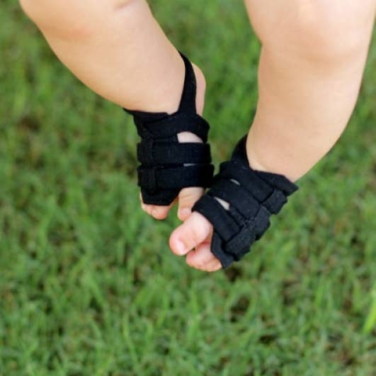 Sandálias de bebê descalço originais da ToeBuds feitas à mão por atacado de ToeBlooms