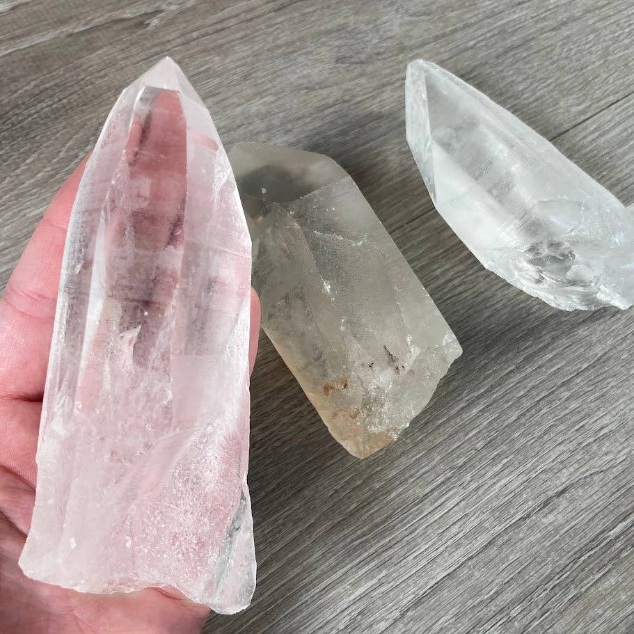 Keystone Crystals - Wholesale Spiritual Stone/Crystal - Raw Lemurian Quartz Crystal Points Wholesale  – Bulk Lots13