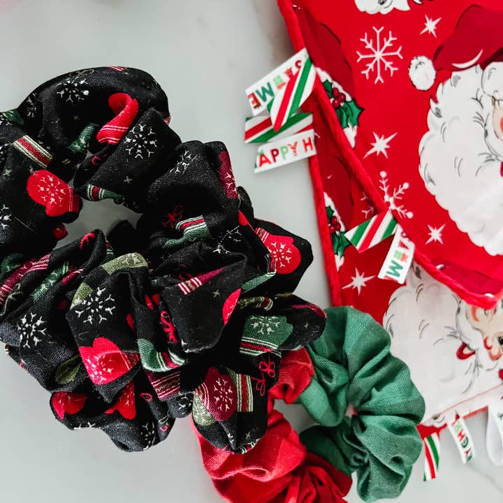 Gingerly Sewn - Wholesale Hair Bow - Kids - Christmas Set, Crinkle Sensory Toys, Hair Bows, Scrunchies