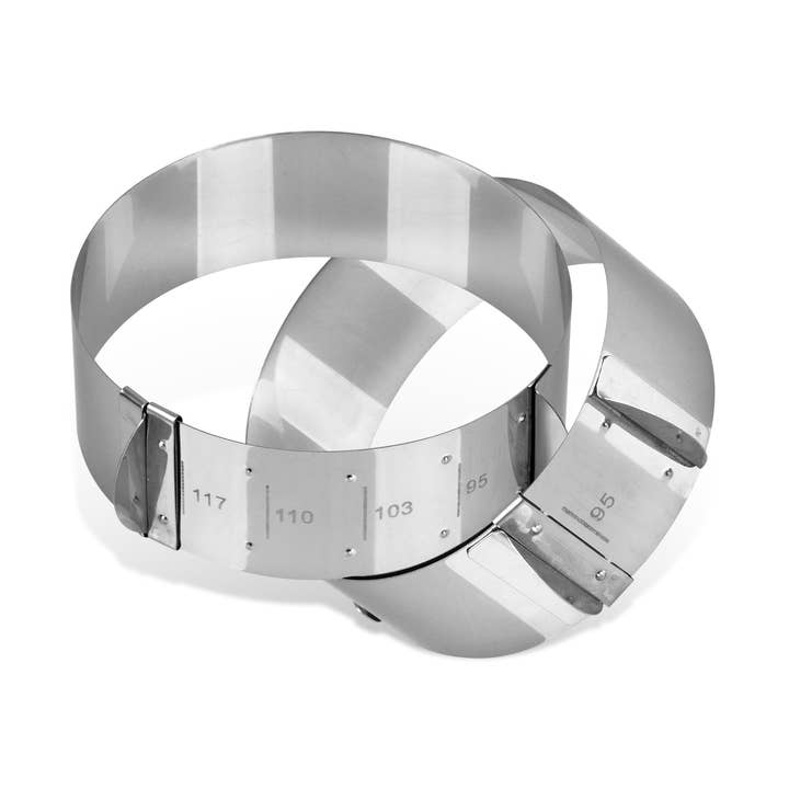 FM Professional - Wholesale Kitchen tool/gadget - FM Professiona set of 2 adjustable 9-11.7 cm cookie cutters0