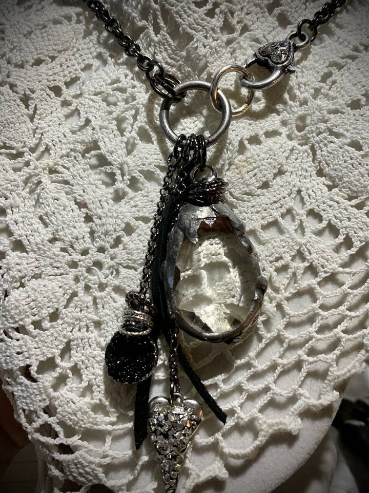 Gnistre hjerte for engroshandel hos Catie Raymond Designs