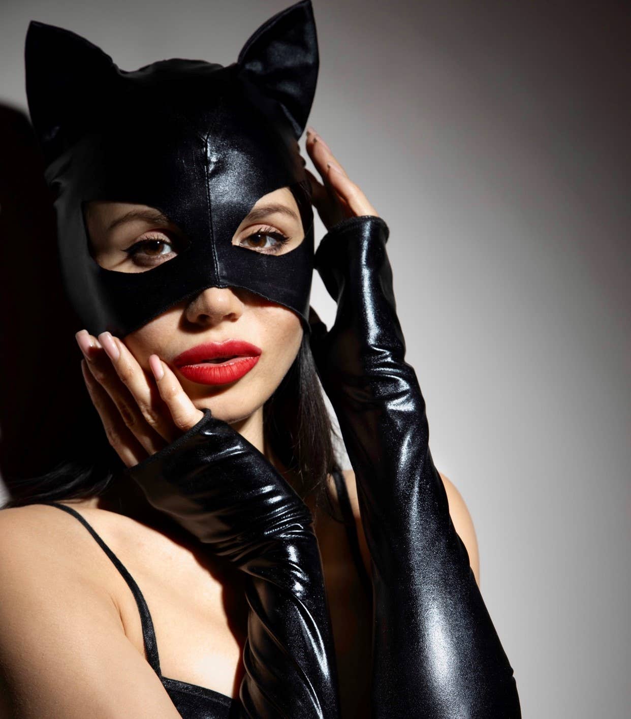 Devils Boutique – wholesale Costume – Women's – Cat mask Halloween Black cosplay mask Latex Kinky mask Sexy7