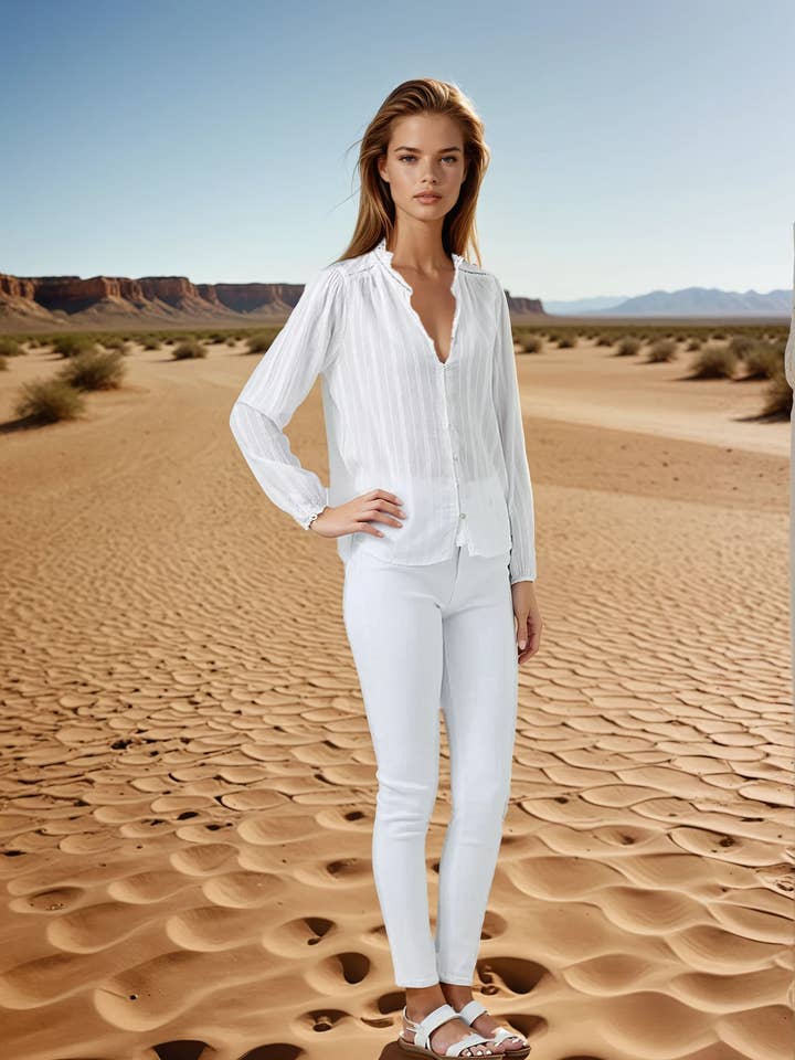 TOP DE MANGA LARGA CON CUELLO MANDARÍN Y ENCAJE para venta al por mayor de Maven West