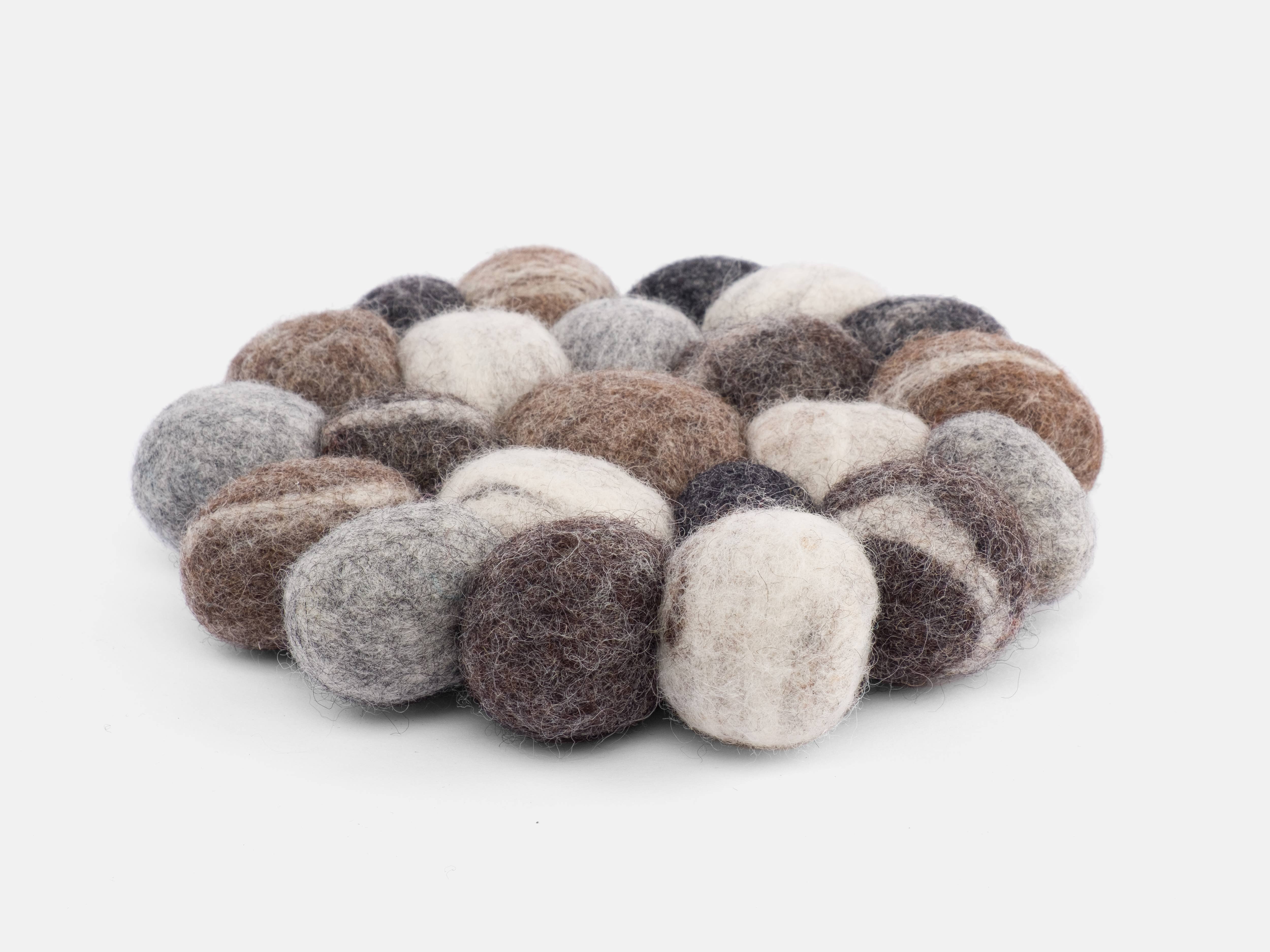 myfelt - Wholesale Trivet - Hardy round trivet 100% wool1